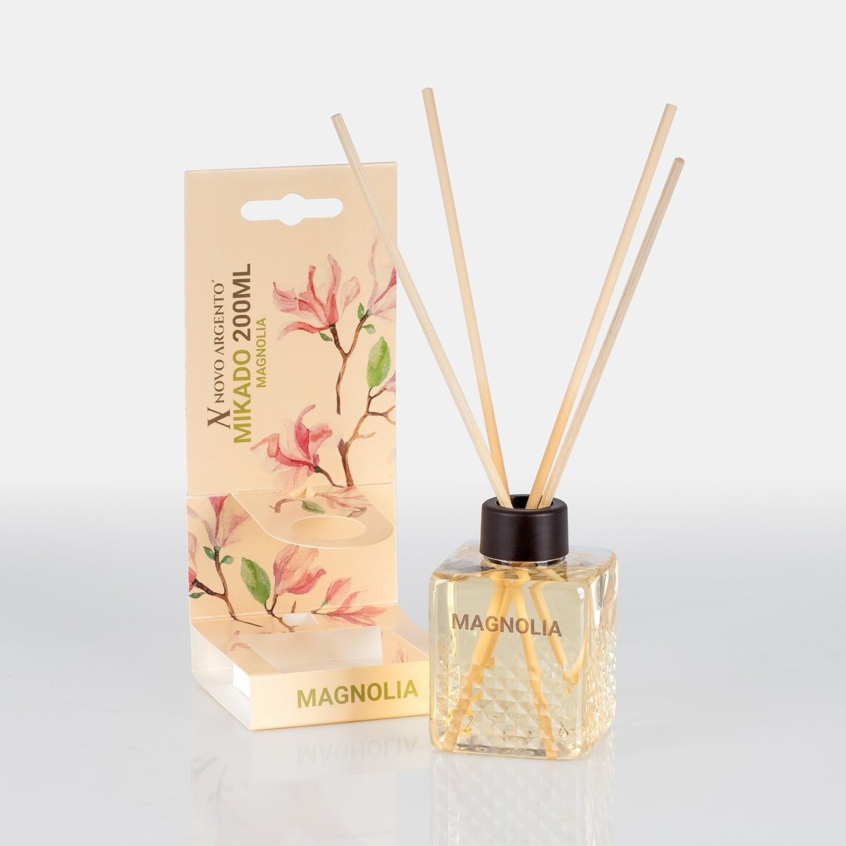 Magnolia - Recuerda a Blooming Magnolia (Zara) - Novo Argento